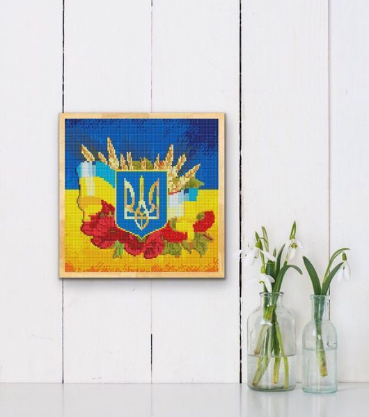 Набір алмазної мозаїки ColorArt 30x30 Символи України TT606, повна викладка, квадратні алмазики 1834670083 фото